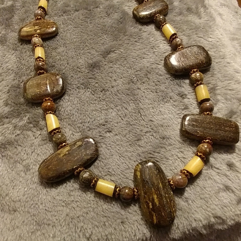23" Natural Jasper Stone Necklace